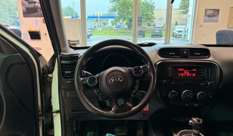 
								2015 Kia Soul 2.0l Ex At full									