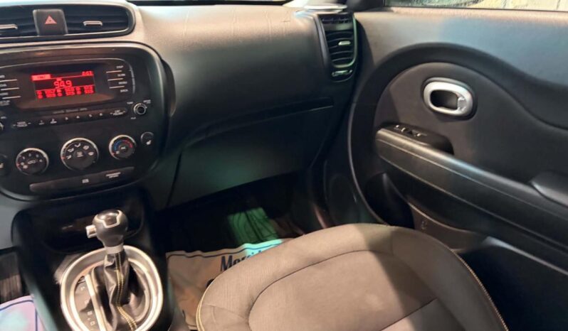 
								2015 Kia Soul 2.0l Ex At full									