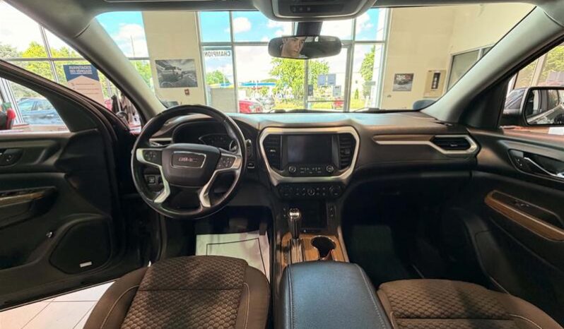 
								2017 GMC Acadia AWD SLE2 full									