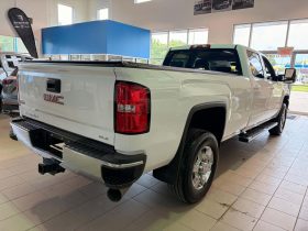 2018 GMC Sierra 2500 Crew 4×4 Sle / Long