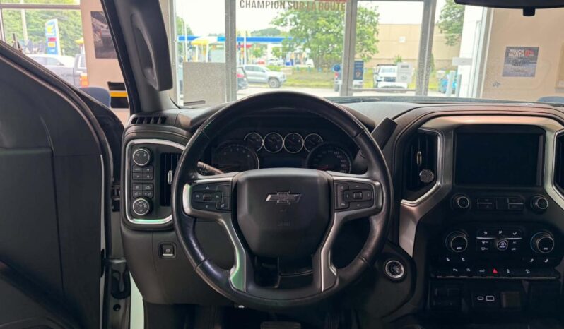 
								2019 Chevrolet Silverado 1500 New Double Cab 4×4 full									