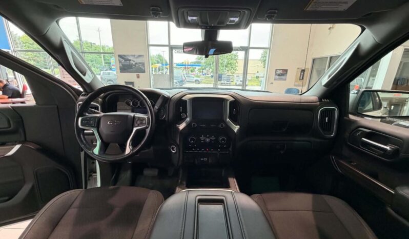 
								2019 Chevrolet Silverado 1500 New Double Cab 4×4 full									