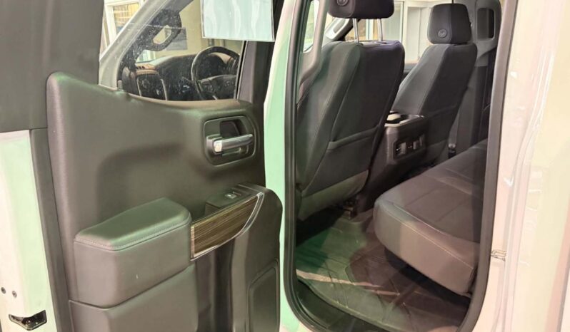 
								2019 Chevrolet Silverado 1500 New Double Cab 4×4 full									