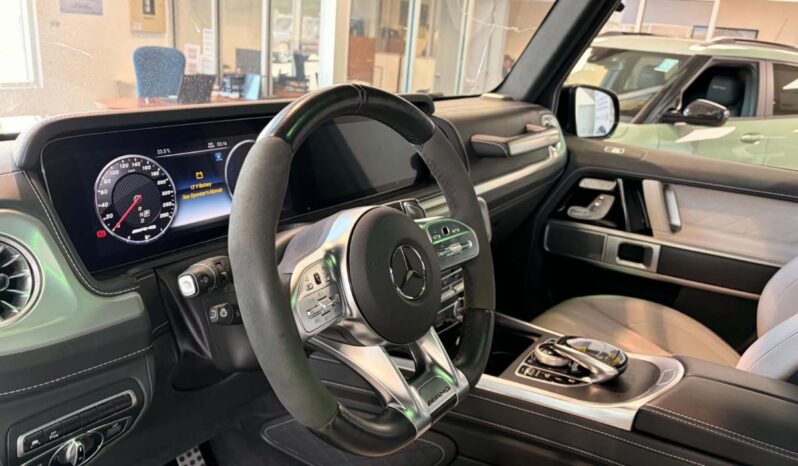 
								2022 Mercedes-Benz G 63 AMG SUV full									