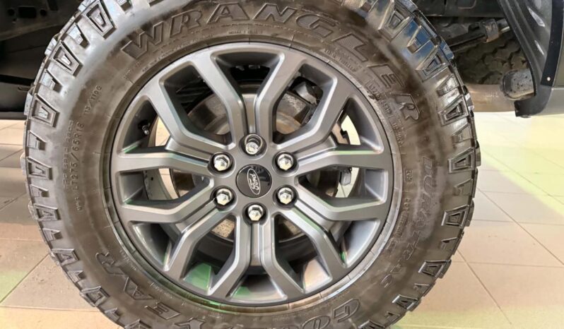 
								2023 Ford F-150 4×4 Supercrew Tremor full									
