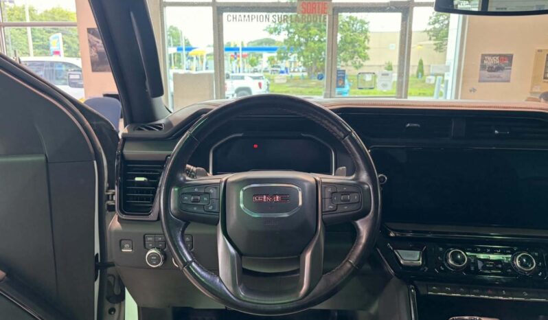 
								2023 GMC Sierra 1500 Crew Cab 4×4 At4 full									