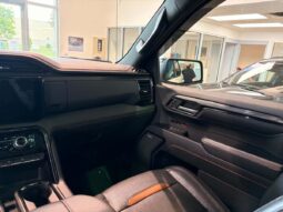 
										2023 GMC Sierra 1500 Crew Cab 4×4 At4 full									