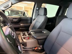 
										2024 GMC Sierra 1500 Crew Cab Standard Box 4-Wheel Drive Pro full									