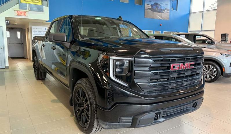 
								2024 GMC Sierra 1500 Crew Cab Standard Box 4-Wheel Drive Pro full									
