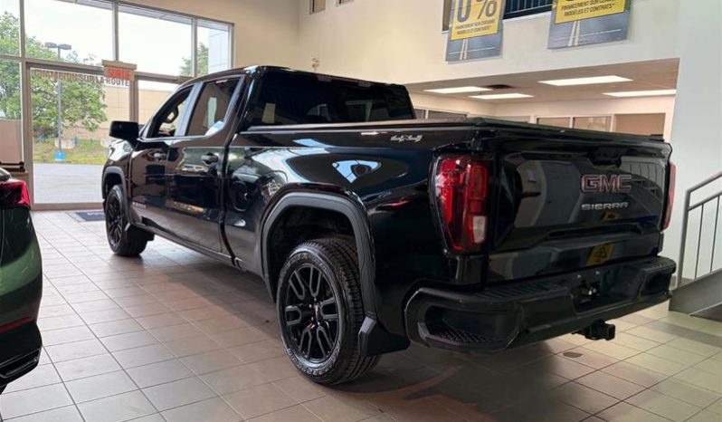 
								2024 GMC Sierra 1500 Crew Cab Standard Box 4-Wheel Drive Pro full									