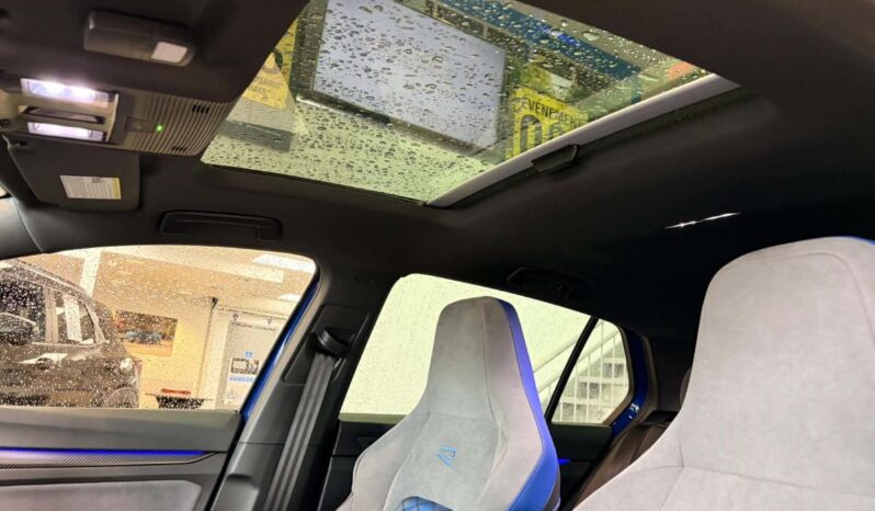 
								2025 Volkswagen Golf R Black Edition Dsg full									