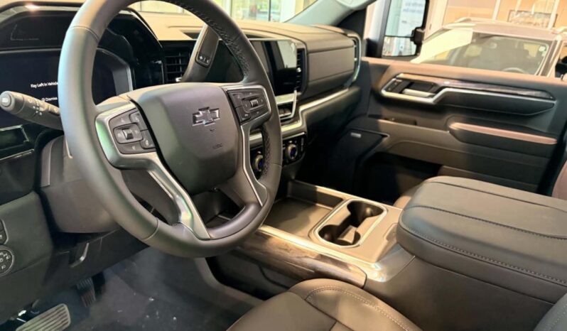 
								2026 Chevrolet Silverado 2500 4wd Crew Cab full									