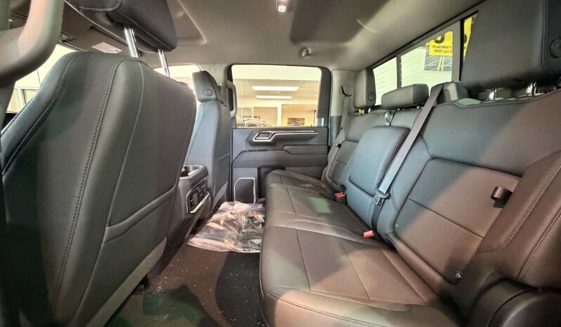 
								2026 Chevrolet Silverado 2500 4wd Crew Cab full									