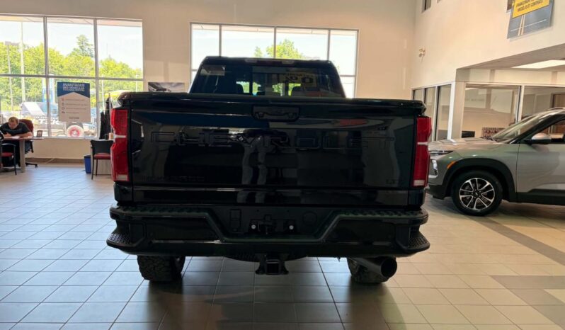 
								2026 Chevrolet Silverado 2500 4wd Crew Cab full									