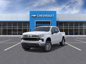 2026 Chevrolet Silverado 1500 Crew Cab Short Box 4-Wheel Drive LT