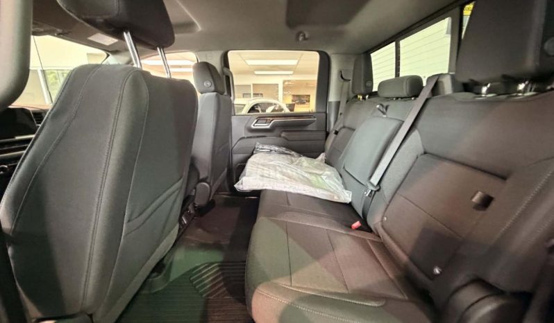 
								2026 GMC Sierra 3500 4wd Crew Cab Long full									