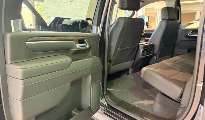 
								2026 GMC Sierra 2500 Crew Cab Standard full									