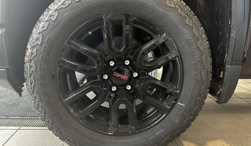 
								2026 GMC Sierra 1500 Crew Cab Standard Box 4-Wheel Drive Elevation full									