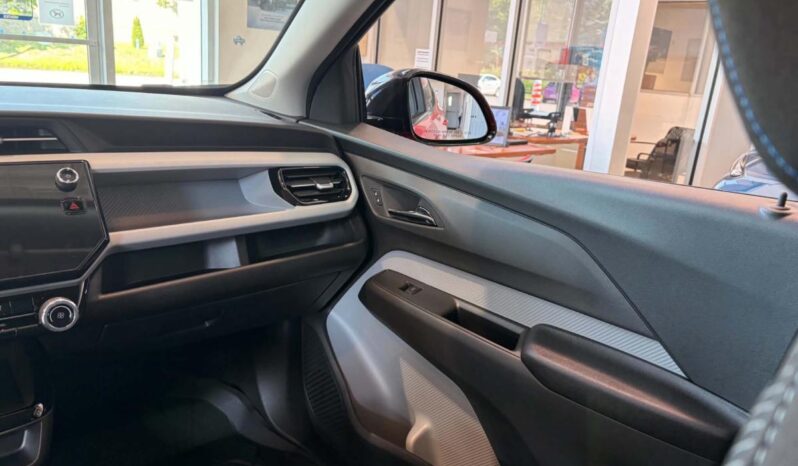 
								2027 Chevrolet Bolt Fwd 4dr Lt full									