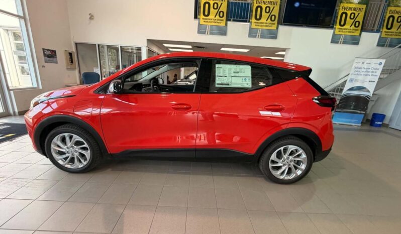 
								2027 Chevrolet Bolt Fwd 4dr Lt full									