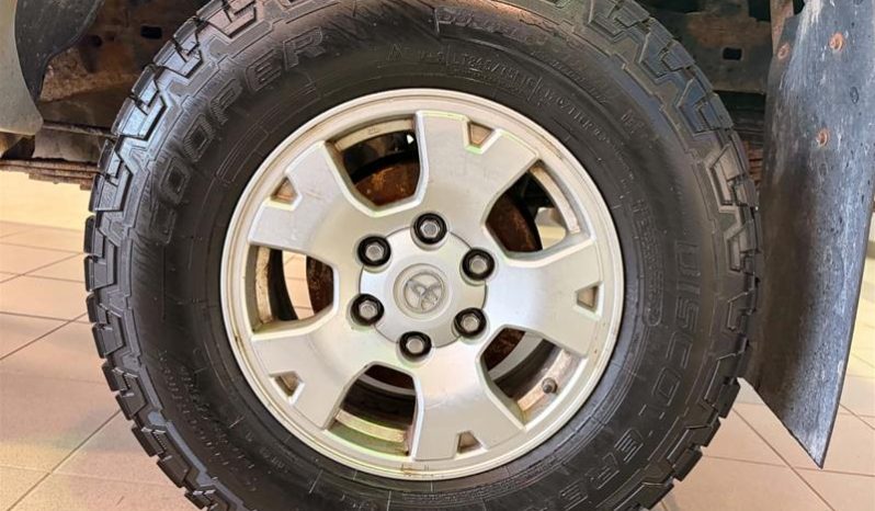 
								2009 Toyota Tacoma 4×4 D-Cab V6 5A full									