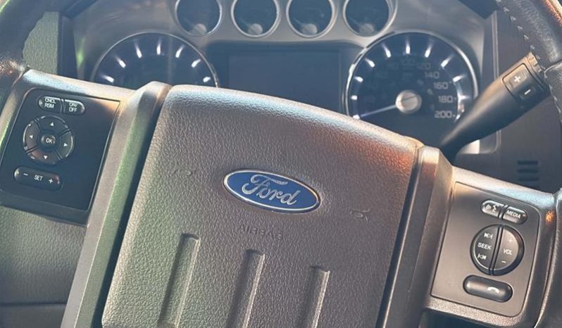 
								2014 Ford F-350 4×4 – Crew Cab XLT – SRW full									