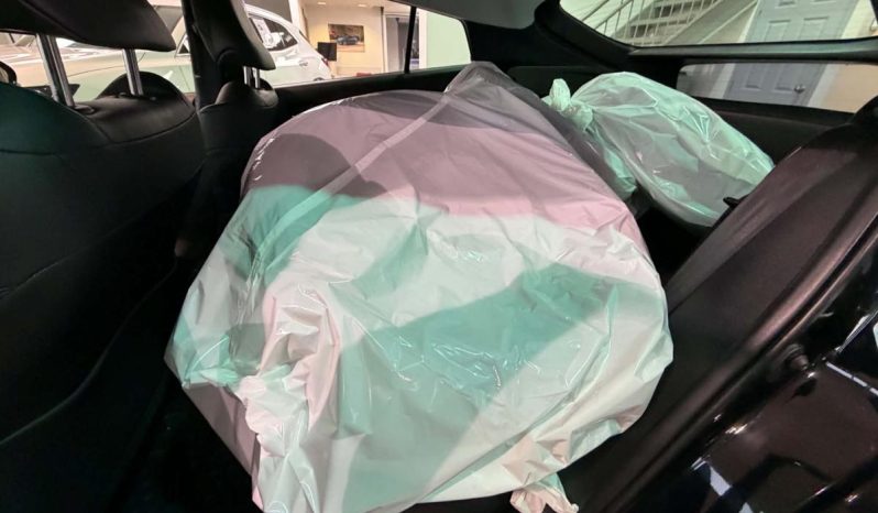 
								2017 Toyota Prius Touring Cvt full									