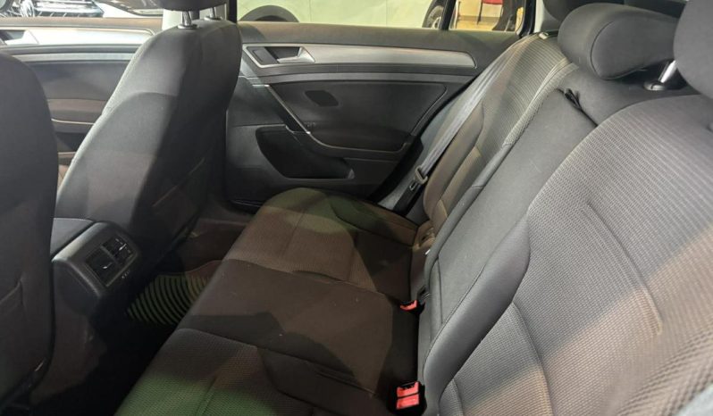 
								2017 Volkswagen Golf SportWagen 1.8t Trendline Dsg full									