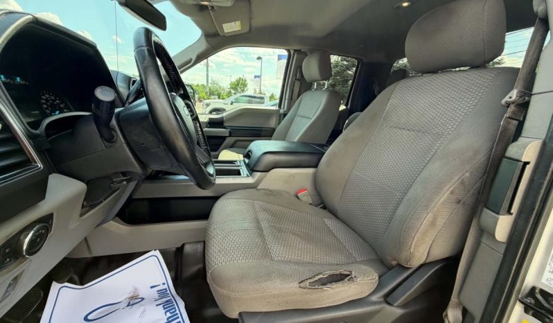 
								2019 Ford F-150 Xlt Awd full									