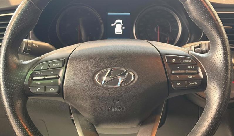 
								2020 Hyundai Veloster Turbo M6 full									