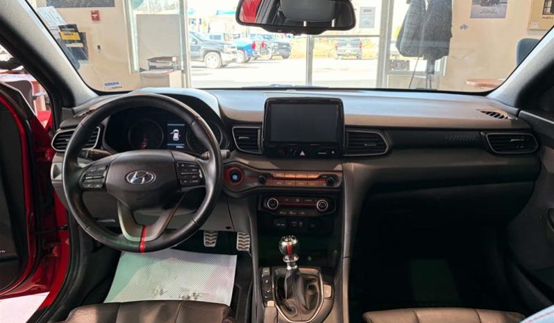 
								2020 Hyundai Veloster Turbo M6 full									