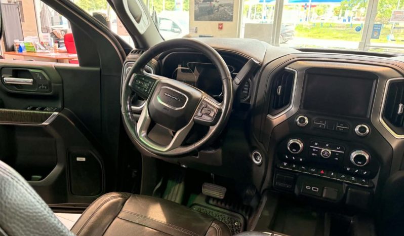 
								2022 GMC Sierra 2500 Crew Cab 4×4 Denali full									