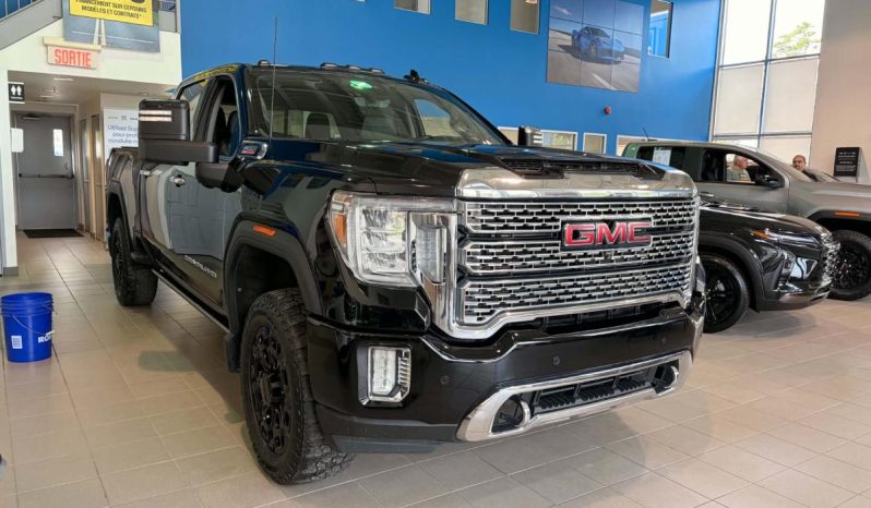 
								2022 GMC Sierra 2500 Crew Cab 4×4 Denali full									
