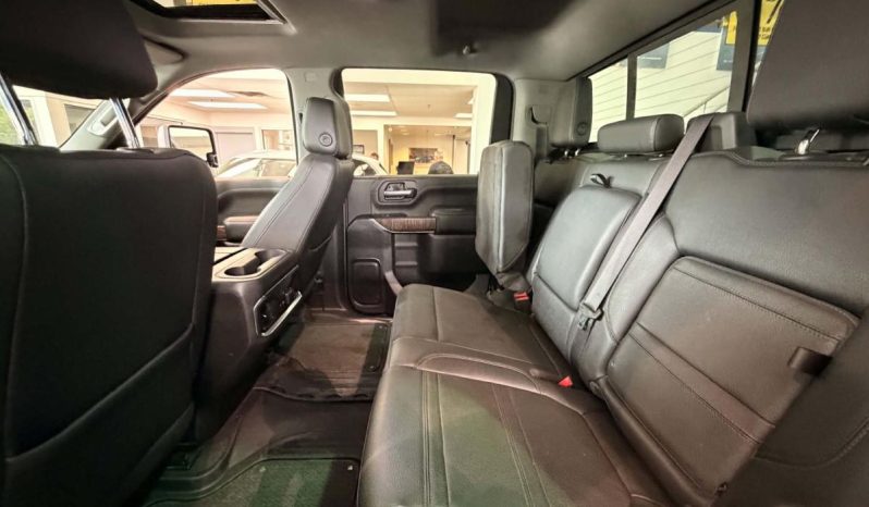 
								2022 GMC Sierra 2500 Crew Cab 4×4 Denali full									