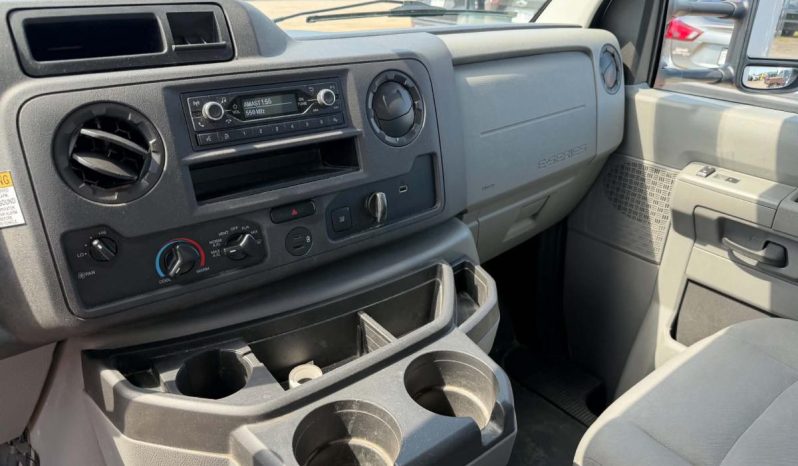 
								2023 Ford E-series full									