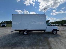 
										2023 Ford E-series full									