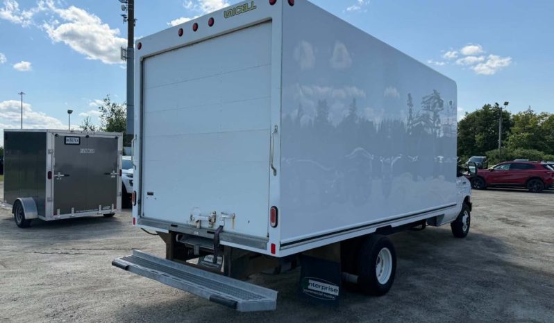 
								2023 Ford E-series full									