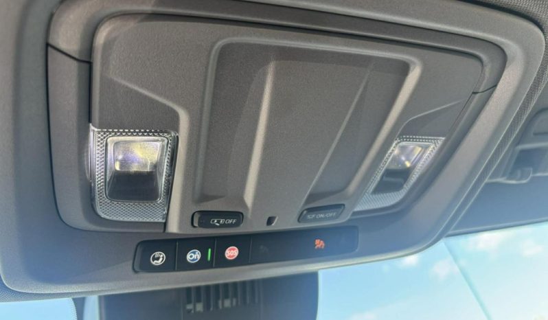 
								2025 Chevrolet Silverado 1500 Crew Cab Standard full									