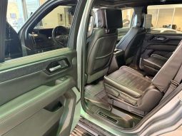 
										2025 GMC Yukon 4WD 4dr AT4 Ultimate full									