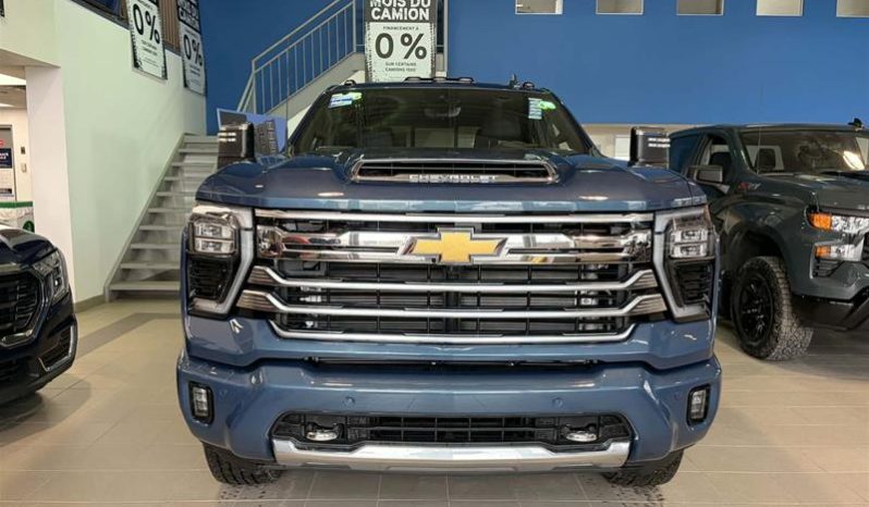
								2026 Chevrolet Silverado 2500 4WD Crew Cab Standard Box High Country full									