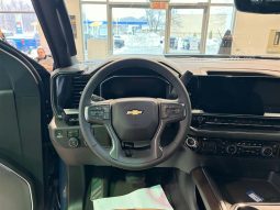 
										2026 Chevrolet Silverado 2500 4WD Crew Cab Standard Box High Country full									