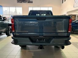 
										2026 Chevrolet Silverado 2500 4WD Crew Cab Standard Box High Country full									