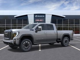 2026 GMC Sierra 2500 Crew Cab Standard Box 4-Wheel Drive Denali Ultimat