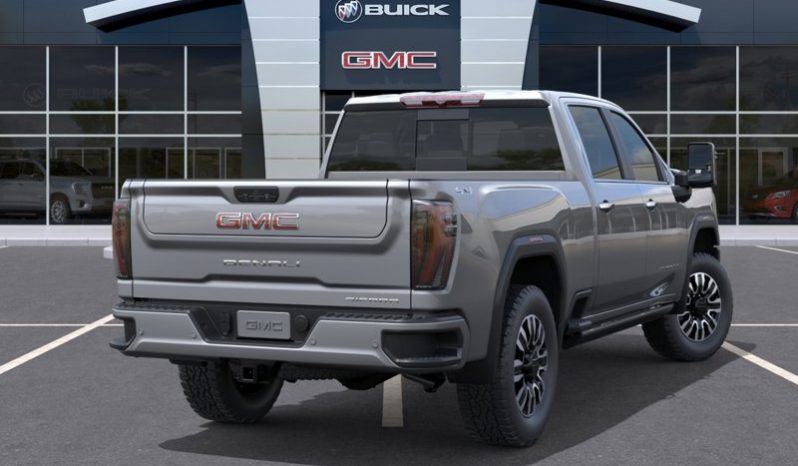 
								2026 GMC Sierra 2500 Crew Cab Standard Box 4-Wheel Drive Denali Ultimat full									