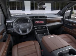 
										2026 GMC Sierra 2500 Crew Cab Standard Box 4-Wheel Drive Denali Ultimat full									
