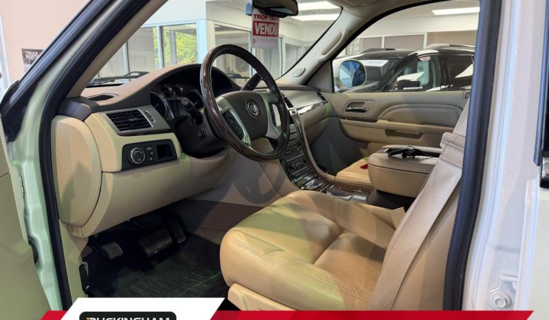 
								2013 Cadillac Escalade AWD full									