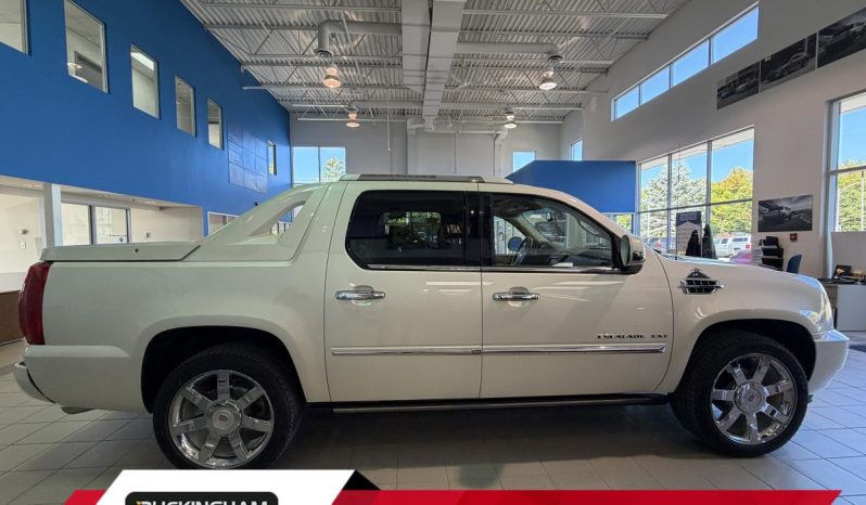 
								2013 Cadillac Escalade AWD full									