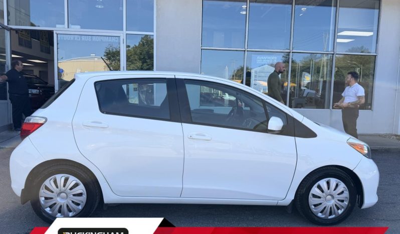 
								2014 Toyota Yaris Hayon 5 portes, boîte manuelle, LE full									