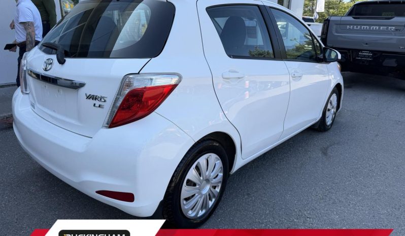 
								2014 Toyota Yaris Hayon 5 portes, boîte manuelle, LE full									