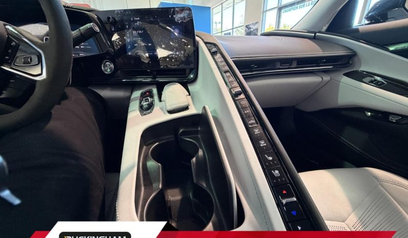 
								2025 Chevrolet Corvette Stingray Convertible full									